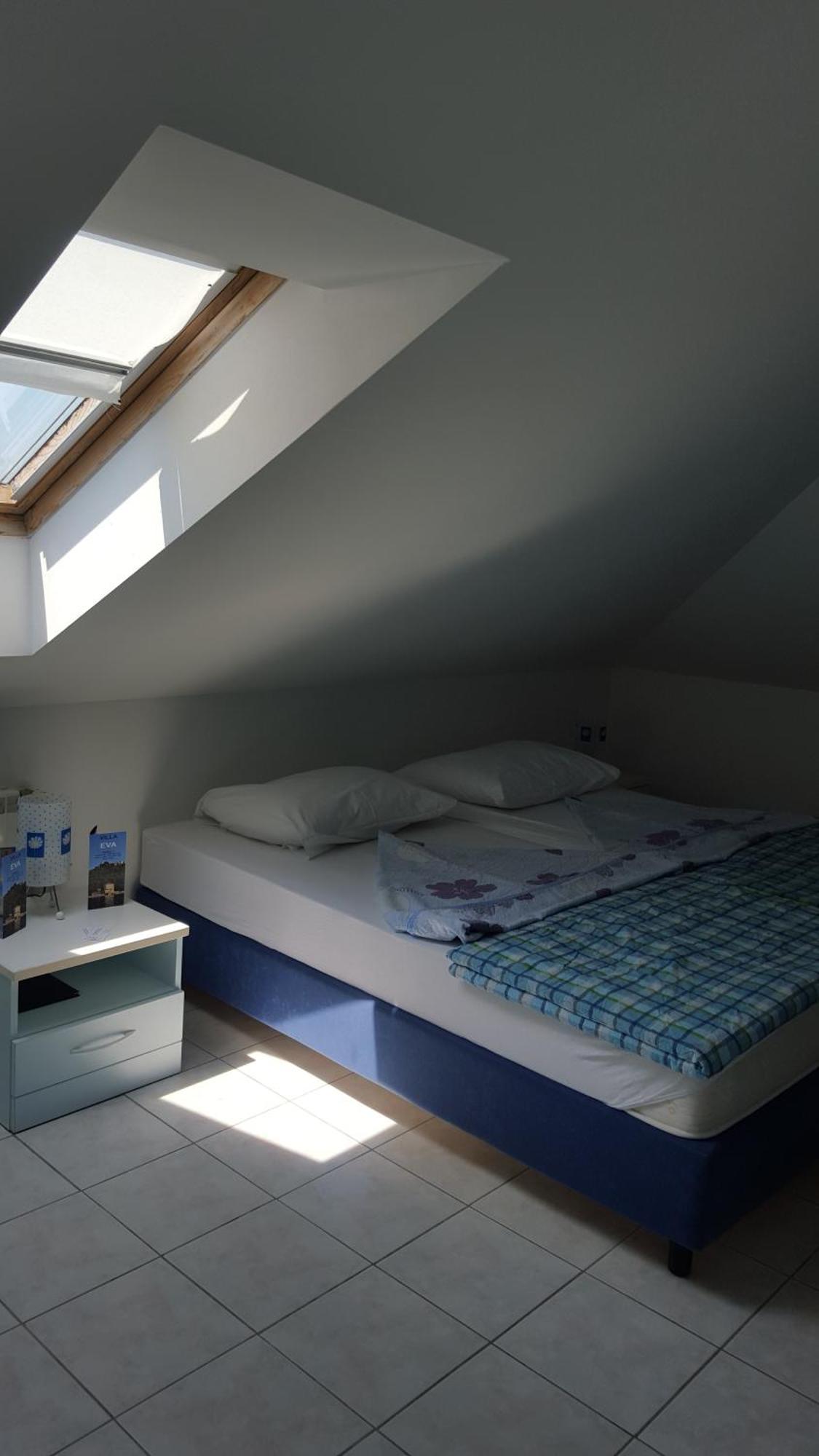 Bed&Breakfast Villa Eva Omisalj ภายนอก รูปภาพ