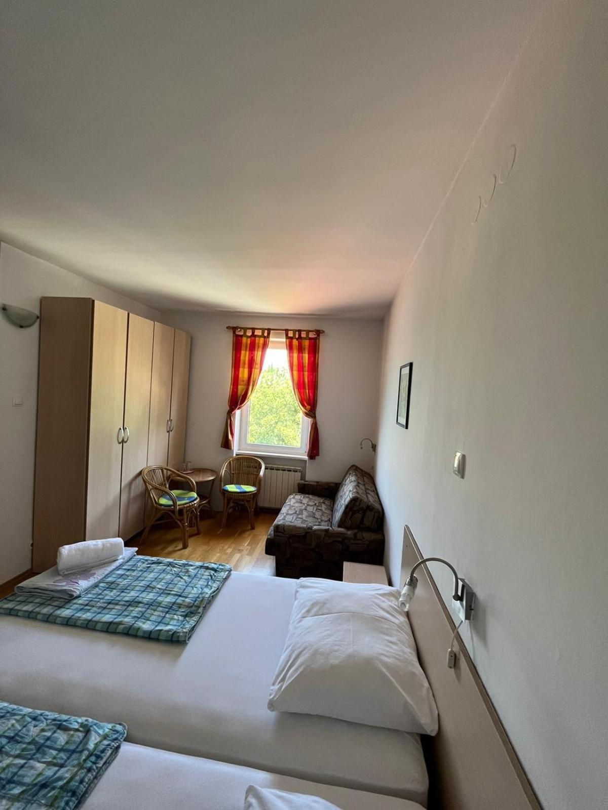 Bed&Breakfast Villa Eva Omisalj ห้อง รูปภาพ