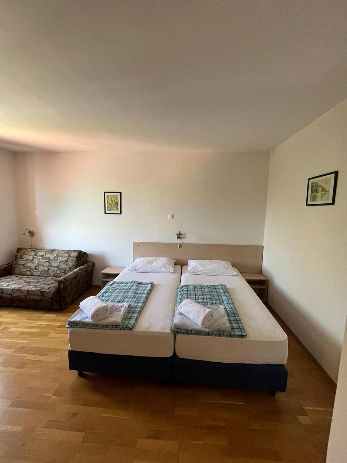 Bed&Breakfast Villa Eva Omisalj ห้อง รูปภาพ