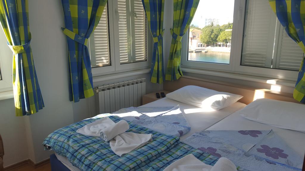 Bed&Breakfast Villa Eva Omisalj ห้อง รูปภาพ